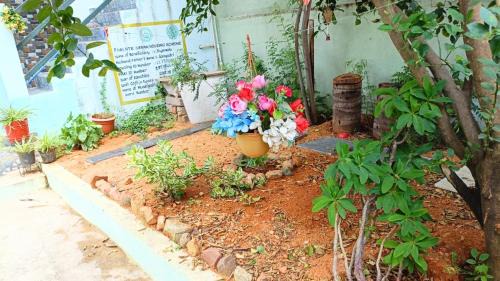 Puttaparthi House | package stay,transport,sightseeing