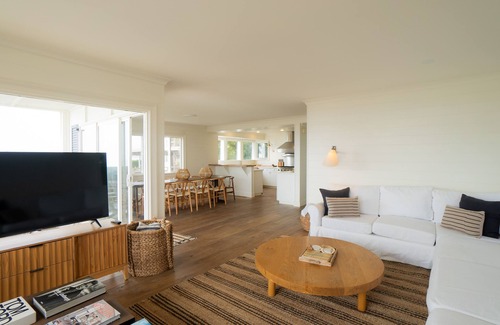 Padaro Lane House | Padaro Retreat 4 BD Ocean Front Beach House