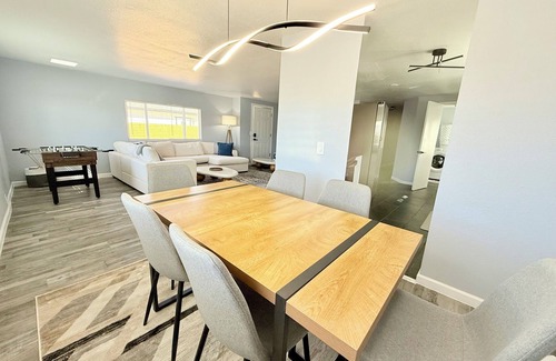 Page House | Page Lake House! Full House, Freshly Remodeled, Boat, RV Parking, Center of Page