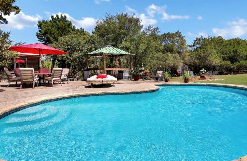 New Braunfels House | Painted Paradise Guest Suite