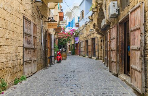 Batroun Apartment | Paira's Chic Apartments & Studio in Batroun