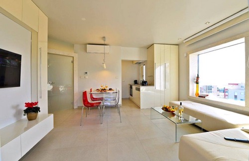 Znjan Apartment | Palace Lidija