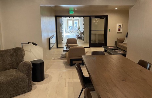 Downtown Santa Fe Hotel | Palace Modern Hotel at the Plaza - King 13