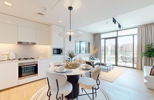 Dubai Apartment | Palace Residence - Chic Two Bed with Creek View