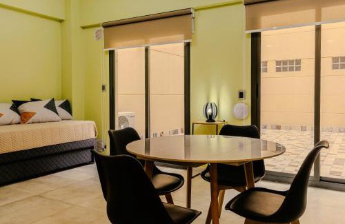 Buenos Aires Central Business District Apartment | Palacete Defensa