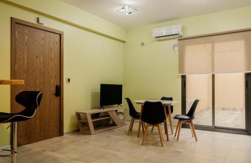 Buenos Aires Central Business District Apartment | Palacete Defensa