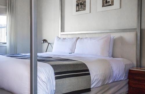 Taos Bed & Breakfast | Palacio de Marquesa