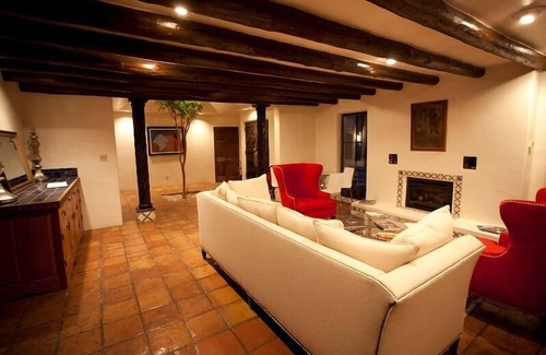 Taos Bed & Breakfast | Palacio De Marquesa