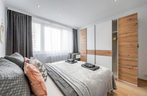 Juh Apartment | Palarikova Old App