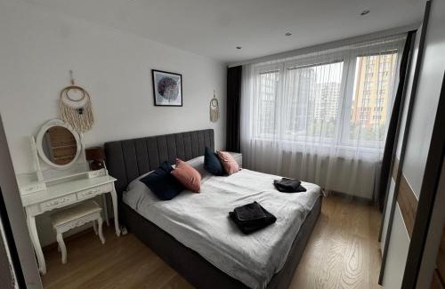 Juh Apartment | Palarikova Old App