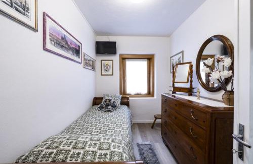 Santo Stefano di Cadore Apartment | Palazzo Cervesato Appartamento: Maria Luisa