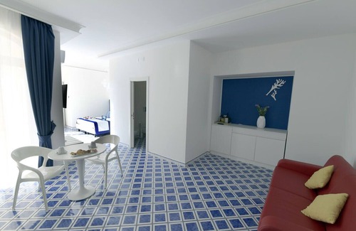 Pontone Apartment | Palazzo San Giovanni Resort- deluxe with a large terrace with a splendid view
