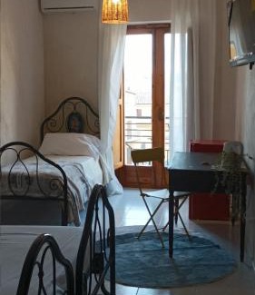 Grotte Bed & Breakfast | Palazzo montagna