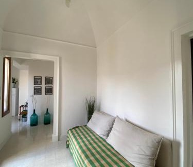 Rovittello Apartment | Palazzo Signorina