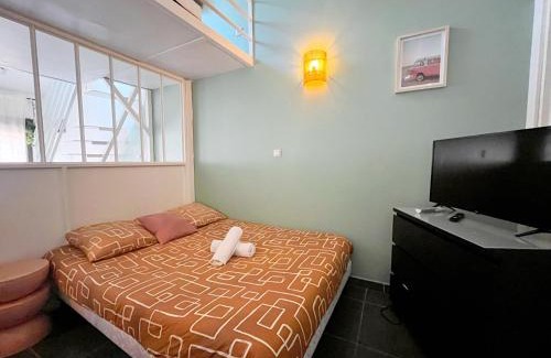 Republique - Tolstoi Apartment | Palm - appartement 5 personnes - check in h24 - wifi