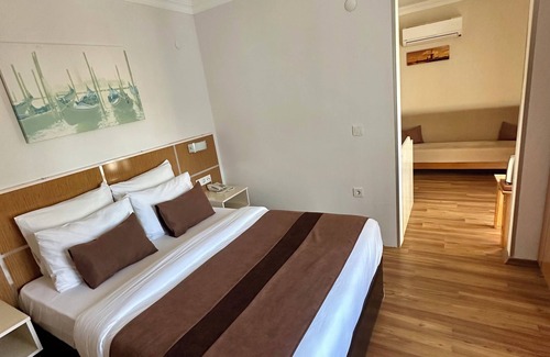 Atakent Hotel | PALM BEACH HOTEL