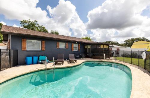 Walsingham House | Palm House~Heated Pool~8 min to Beach