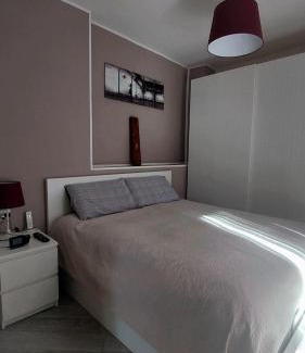 Brusimpiano Apartment | Palm House