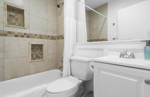 Southwest Apartment | Palm Wave Says - Quiet House in Best Area