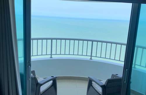 Bocagrande Apartment | Palmetto Penthouse Deluxe Beautiful View and Sunset Floor 39