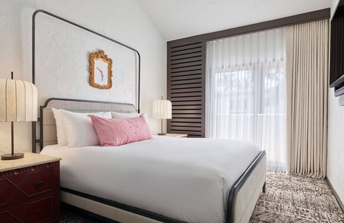 East Beach Hotel | Palmoro House