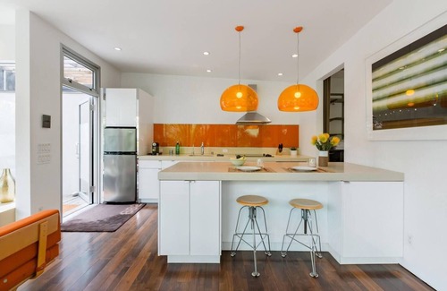 Sunset Park House | Palms Place— Solar-Powered Luxury Guesthouse