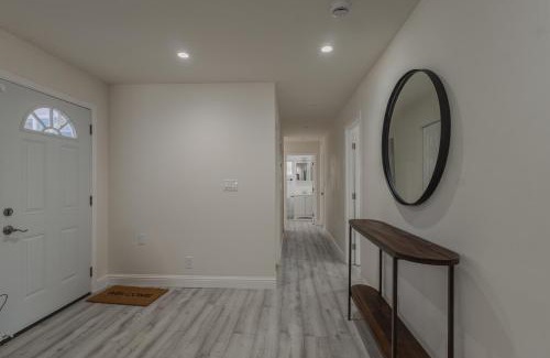 Palo Alto House | Palo Alto Suite 3 ,twin beds, near Stanford