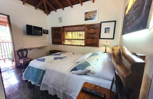 Jardin House | PaloSanto, Casa Rural