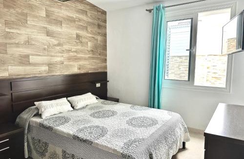 Abades House | Pambnb - House next to the Beach, Terrace, Fiber Wi-Fi, BBQ