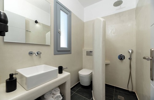 Akrotiri Hotel | Pancratium villas & suites