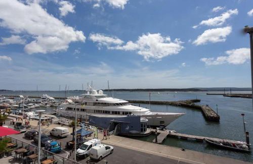 Poole Apartment | Panorama - 180-Degree Harbour Views