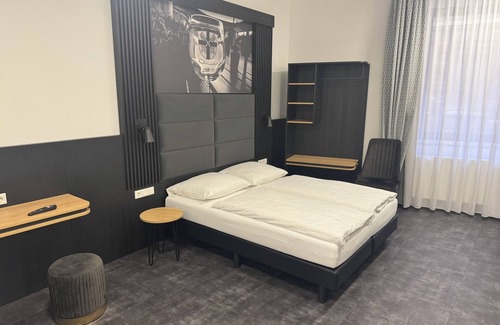 Pellenz Hotel | Panorama Hotel Rheinkrone