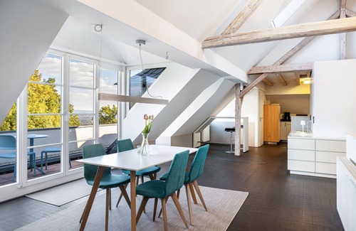 Brasselsberg Apartment | Panorama Penthouse in a Beautiful Villa