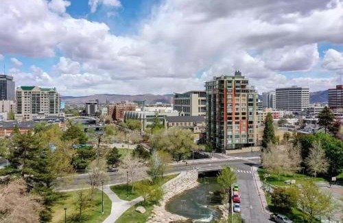 Downtown Reno Apartment | Panorama Place