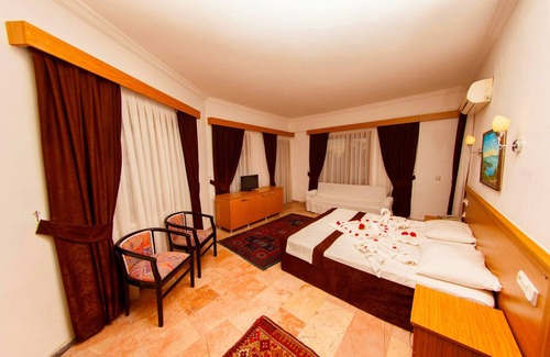 Koycegiz Hotel | Panorama Plaza