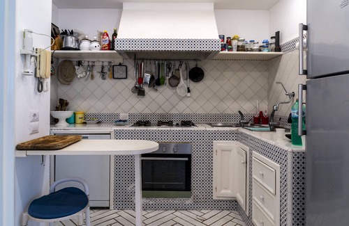 Capri Villa | Panoramic and central villa.