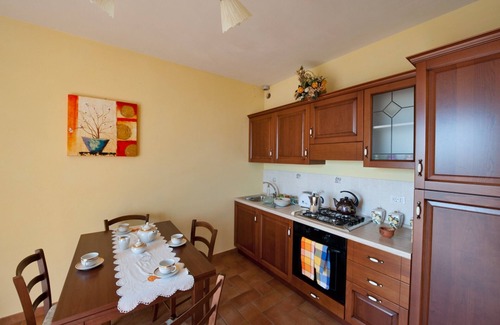 Sarteano Apartment | Panoramic country apartment Il Castagno with stunning views*Pool*BBQ