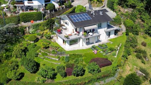 Carciano Villa | Panoramic Design Villa on Lake Maggiore! Villa Sfarzoso