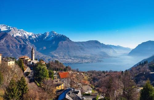 Civenna House | Panoramic lakeview house Bellagio