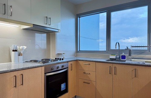 Tambo Condo | Panoramic Seaview near Airport Facing the Bay 6G