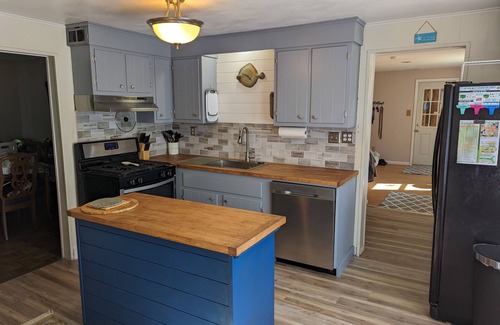 Bridgeport House | Panoramic View of Billington Bay on south shore of Oneida Lake