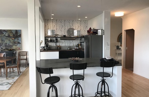 Anacortes House | Panoramic Views of the San Juan Islands and Ferries