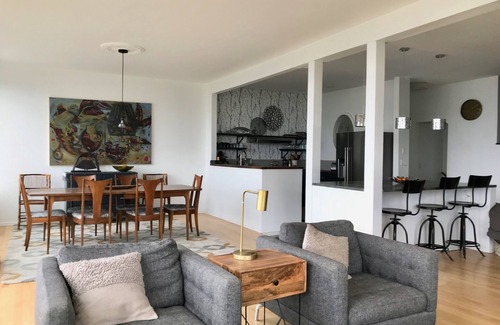 Anacortes House | Panoramic Views of the San Juan Islands and Ferries
