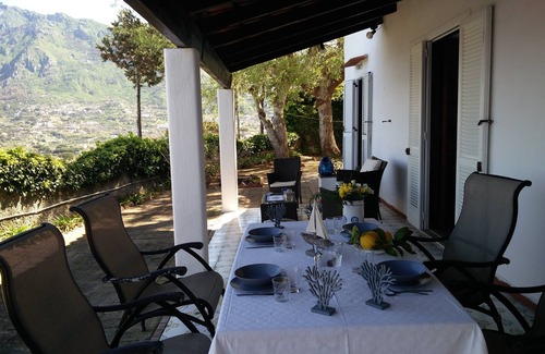 Panza Villa | Panoramic Villa Immersed in the Green houses 8 people