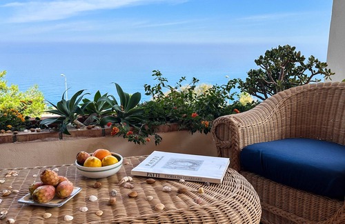 Gioiosa Marea Villa | PANORAMIC VILLA ON THE SEA WITH POOL