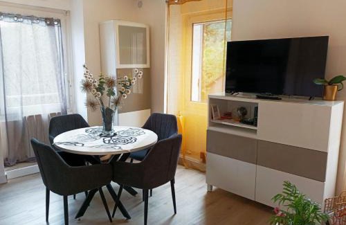 La Gacilly Apartment | Panoramique floral centre Festival Photo