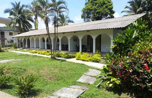 Juanchaco Hotel | Papagayos Beach Hotel