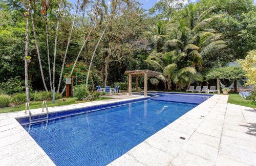 Pontal da Cruz House | Paraíso com Piscina e Natureza em São Sebastião