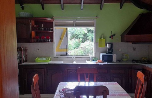 Sainte-Rose House | Paradis créole à Bellevue Sainte-Rose, à 5 mn des Bains soufrés de Sofaia