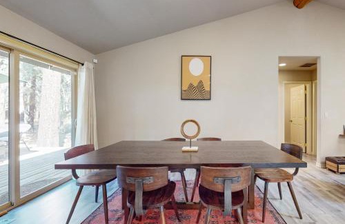 Three Rivers House | Paradise Among the Pines